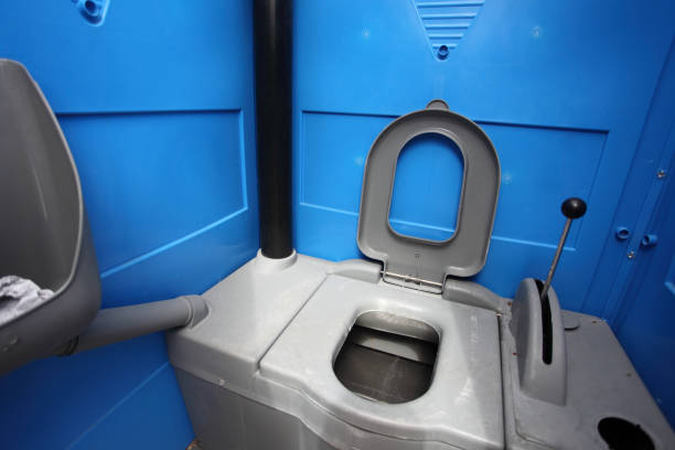 Best High-end porta potty rental  in Tuntutuli, AK