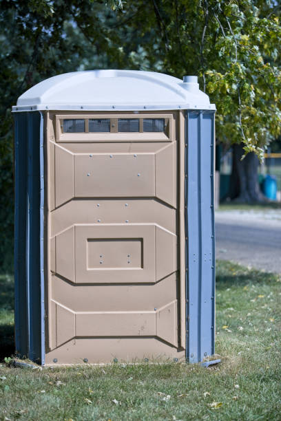 Best Local porta potty services  in Tuntutuli, AK